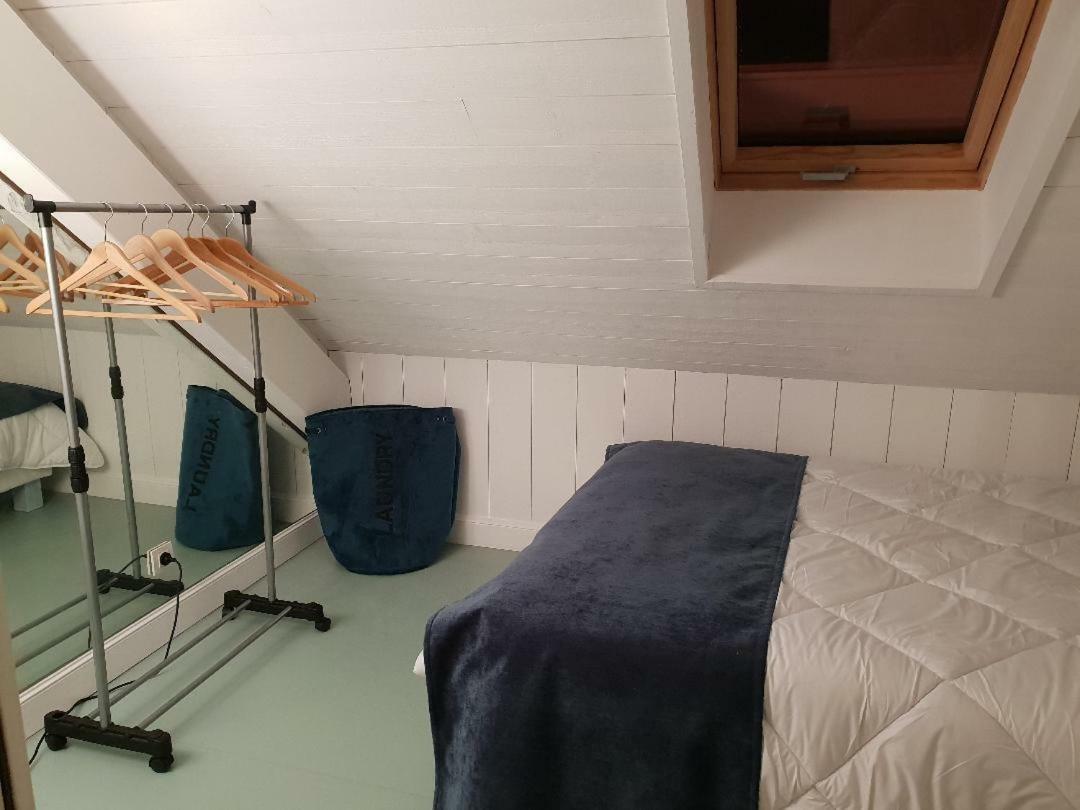 La Baie des Voiles 3 chambres 4 à 6 personnes au bord du lac plage privée Duingt Esterno foto