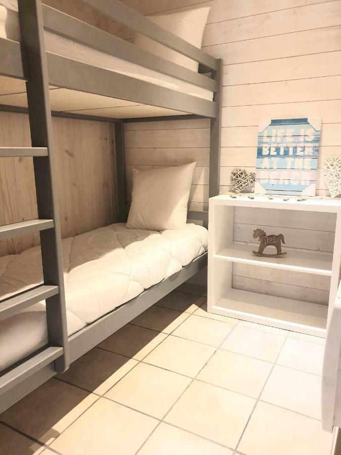 La Baie des Voiles 3 chambres 4 à 6 personnes au bord du lac plage privée Duingt Esterno foto